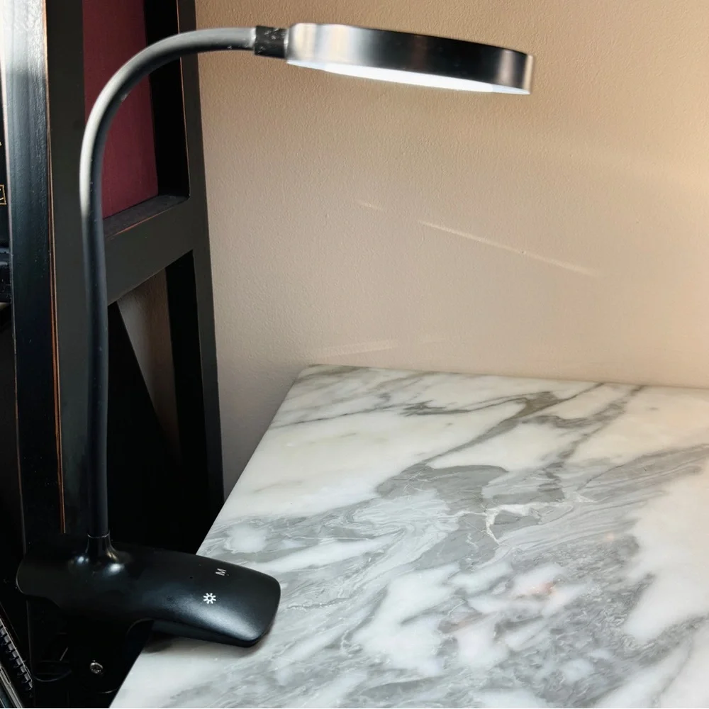 Clip-On LED Reading/Task Lamp - Picture 3 of 7